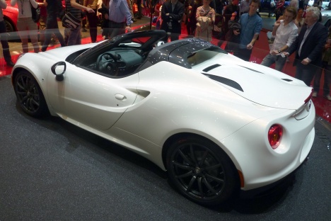 GIMS 2014. Alfa Romeo 4C Spyder