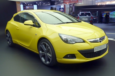 IAA 2011. Astra GTC 2012