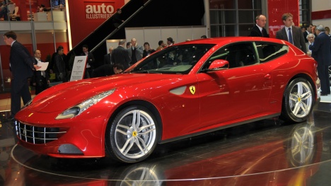 Ferrari_FF_01.preview.jpg